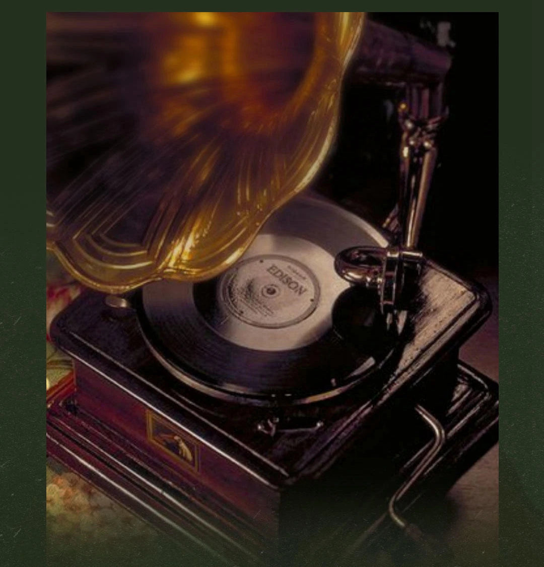 Robotime Hand Crank Classic Gramophone with Music 1:1 424pcs Wooden Model Building Kits Gift for Children Adult LKB01 Home Decor