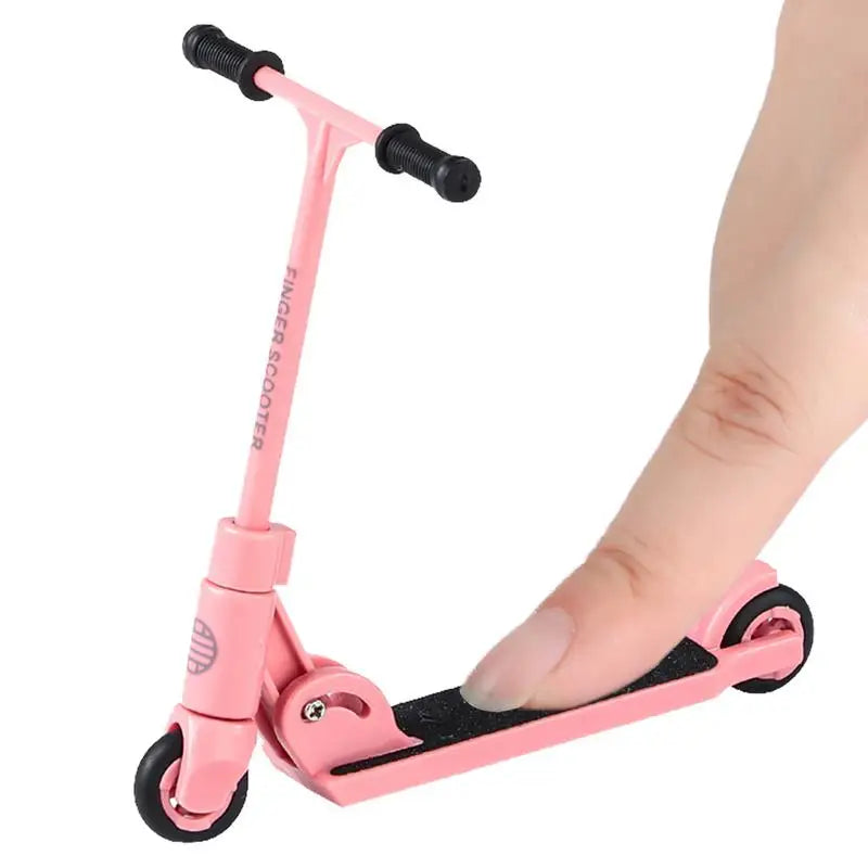Alloy Finger Scooter Finger Toy SkateboardFinger Scooter Toy Mini Skateboard Finger Toy For Gifts