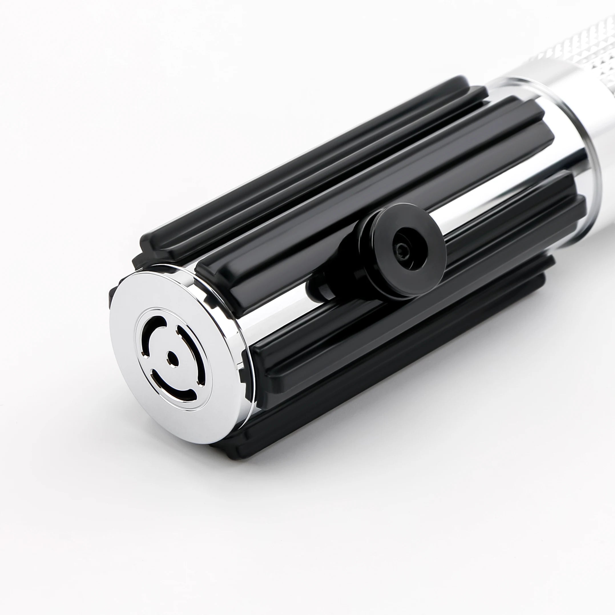 TXQSABER Anakin SE Lasers SNV4 Combat Lightsaber Proffie Smooth Swing Blaster Metal Toys Cosplay Gift Juguetes lightstick SNV4
