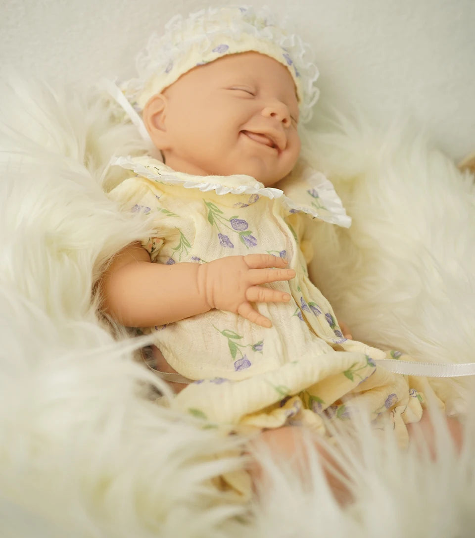 44cm Full Silicone Reborn Doll Dressable Dress Up Cute Soft Girls 2.76kg
