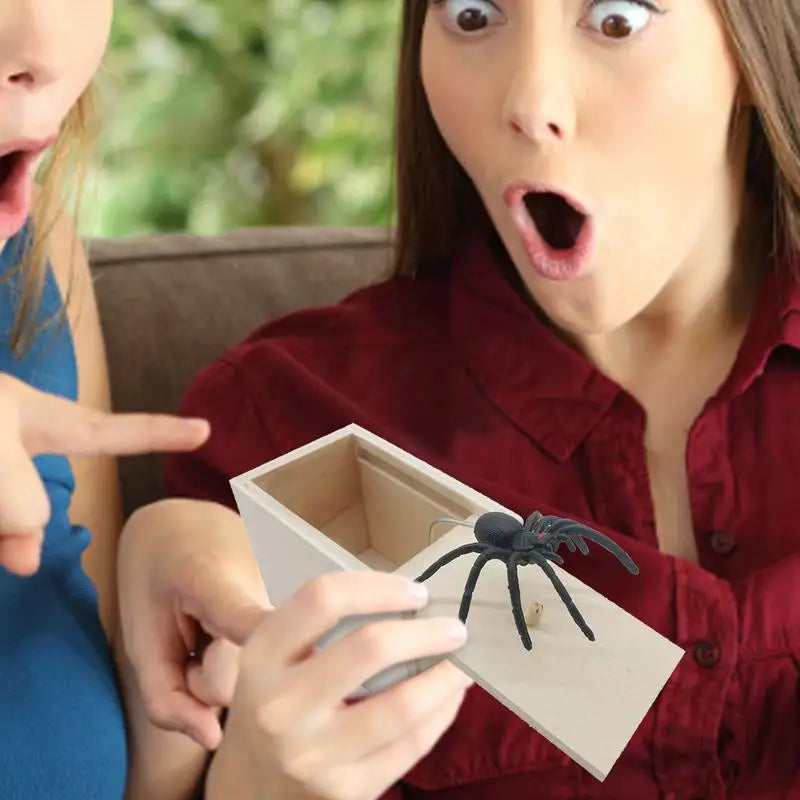 Halloween Fun Happy Joke Boxes Rubber Spider Prank Happy Box Handcrafted Wooden Spider Box Spider Box Prankoy for Kids