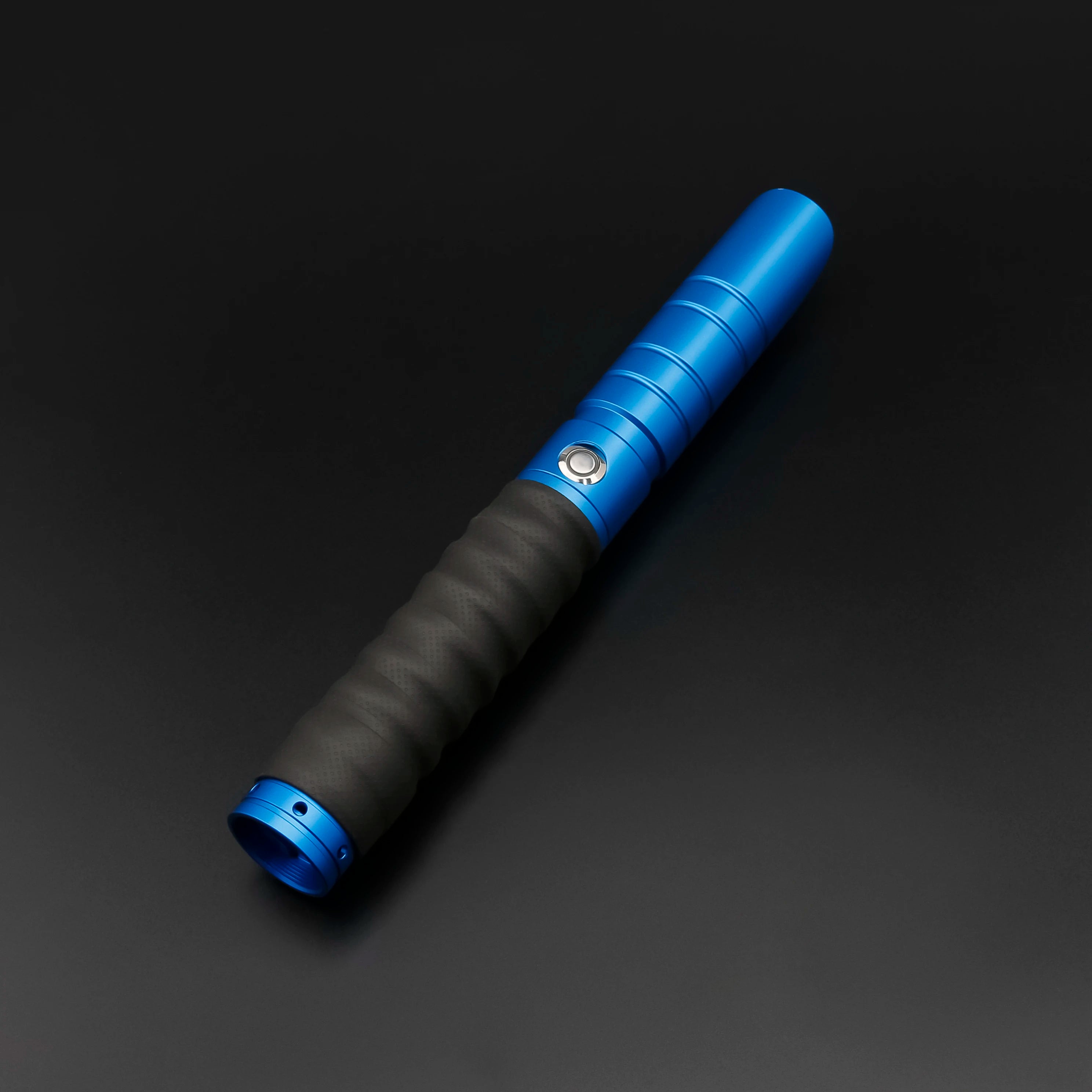 TXQ Fast shipping Lightsaber RGB Black Friday 12colors Combat Heavy Dueling Jedi Saber Sword Blaster Luminous Toy Laser Cosplay