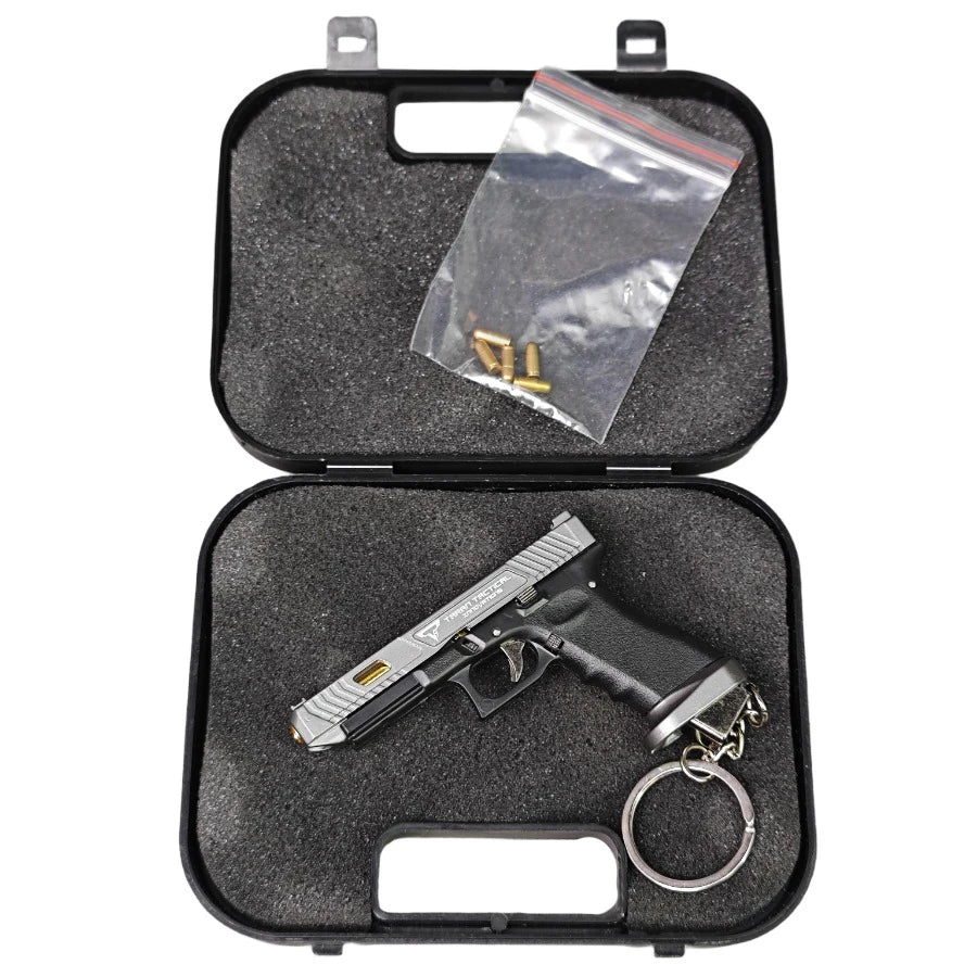 New  2025 Glock 34 Black Grey Tactical Alloy Mini Pistol Keychain Toy 1:3 Scale Shell Ejection Free Assembly Mini Gun Fidget Toy