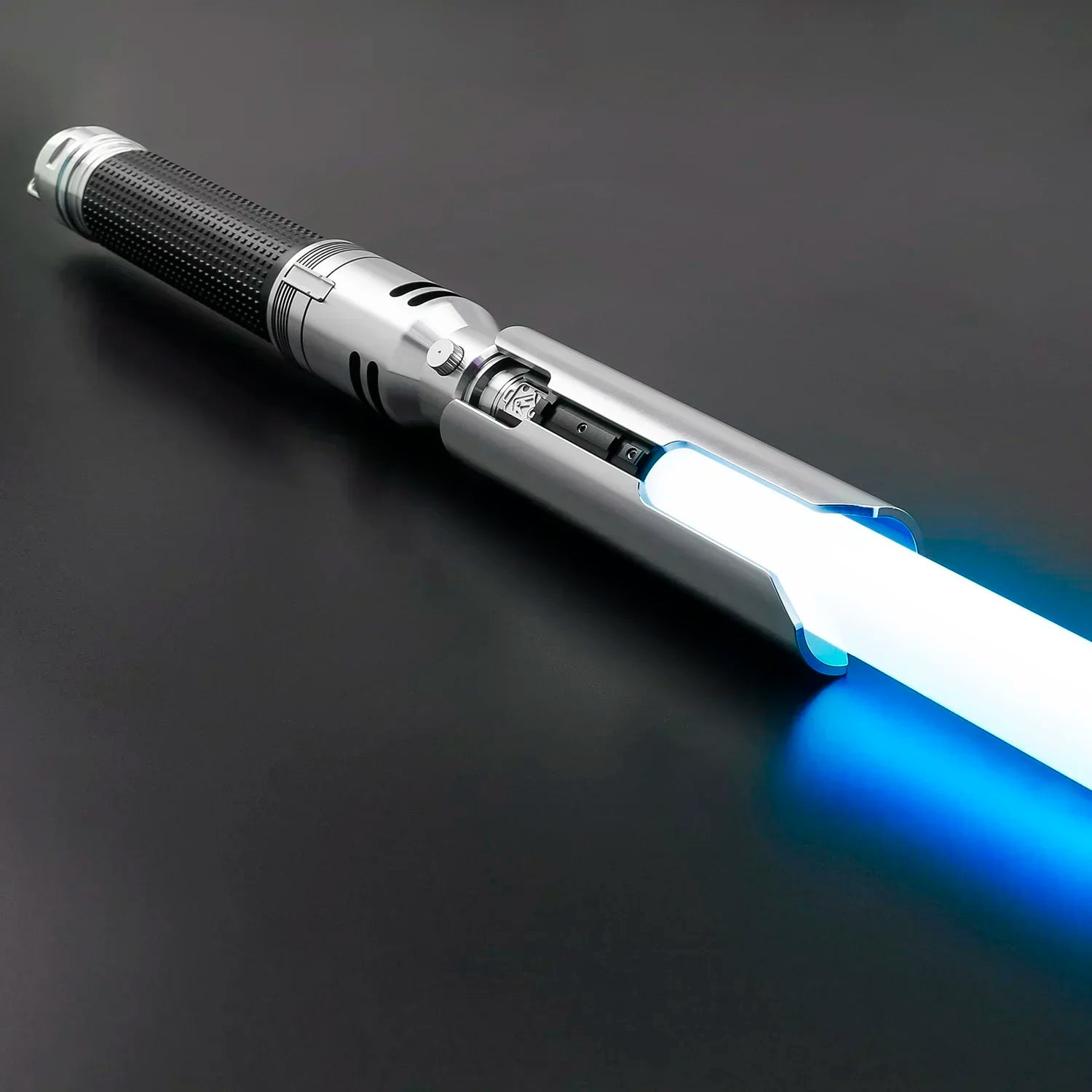 TXQSABER Cal Kestis EP4 Replica RGB Pixel laser sword Smooth Swing Metal Handle lightsaber Cosplay FOC jedi sword 12 Colors fo
