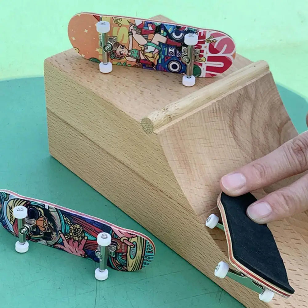 Mini Skateboard Toy Finger Skateboard Shoes Toys Colorful Finger Skates Toys Mini Sneakers For Kids Boys Girls Finger Breakdance