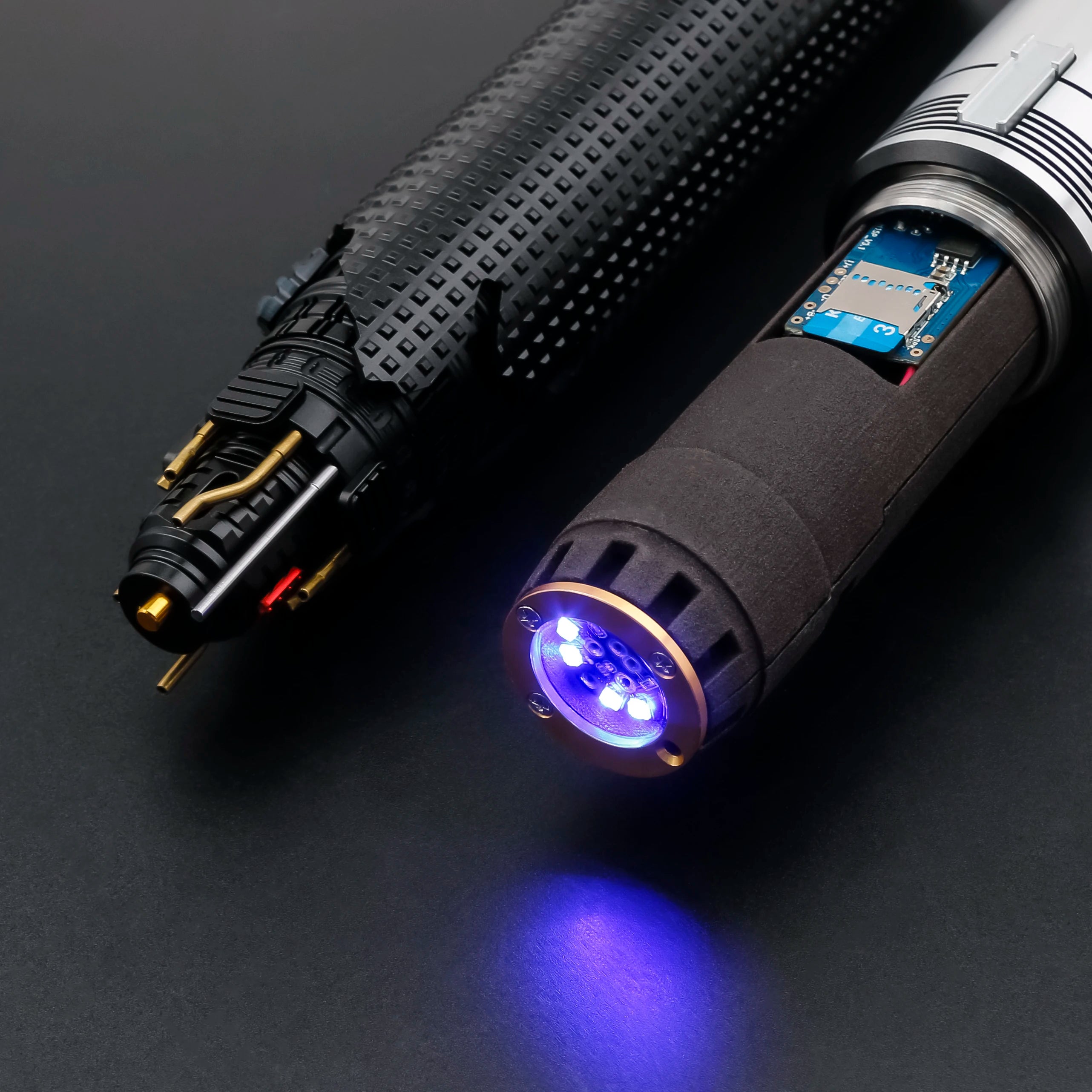 TXQSABER Cal Kestis EP4 Replica RGB Pixel laser sword Smooth Swing Metal Handle lightsaber Cosplay FOC jedi sword 12 Colors fo