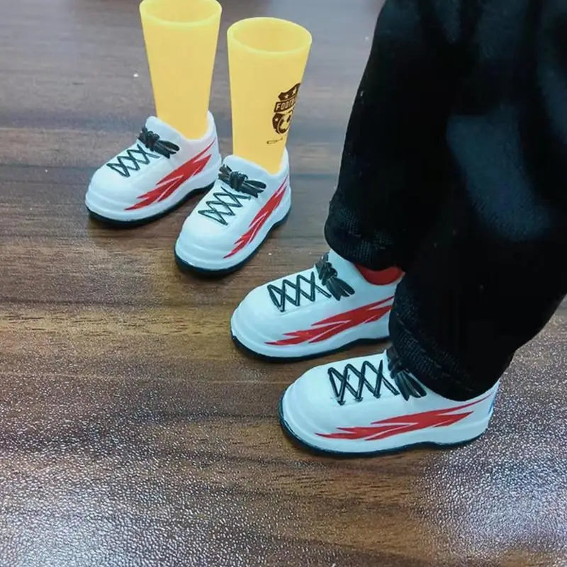 Mini Skateboard Toy Finger Skateboard Shoes Toys Colorful Finger Skates Toys Mini Sneakers For Kids Boys Girls Finger Breakdance